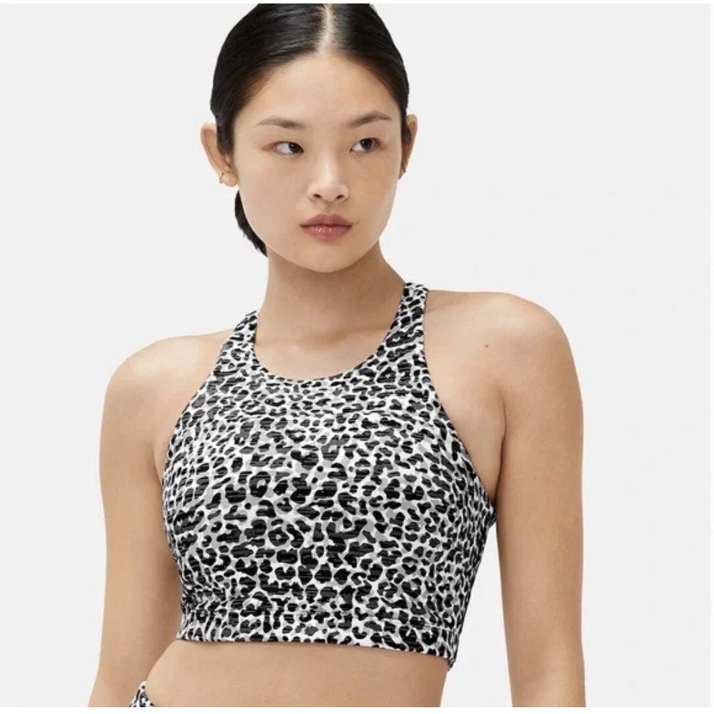 Outdoor‎ Voices Move free Crop Top Bra Small Snow Leopard Padded
